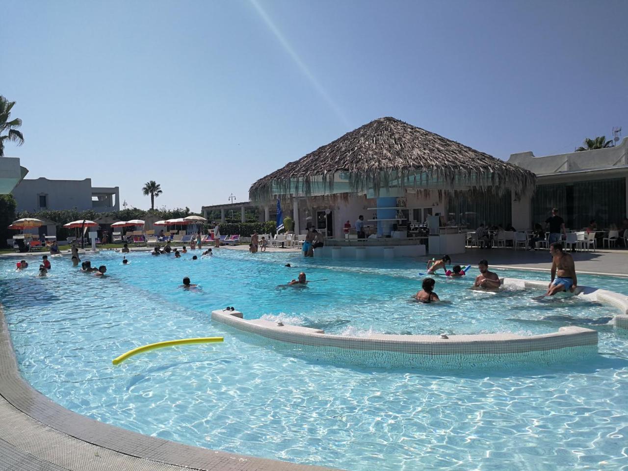 Blue Marine Apartment بوزالو المظهر الخارجي الصورة